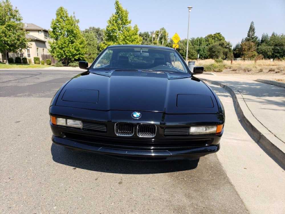 BMW 850i