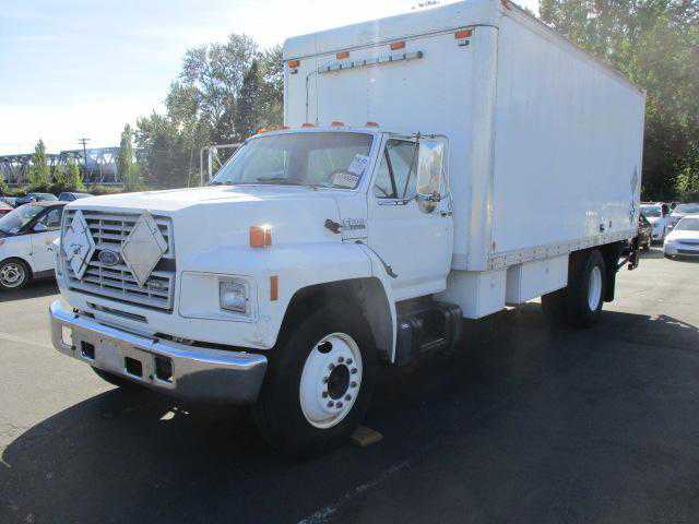 Ford F-600