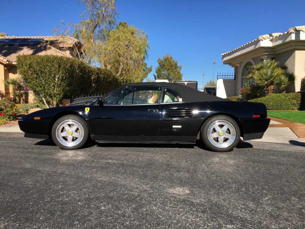 Ferrari Mondial T