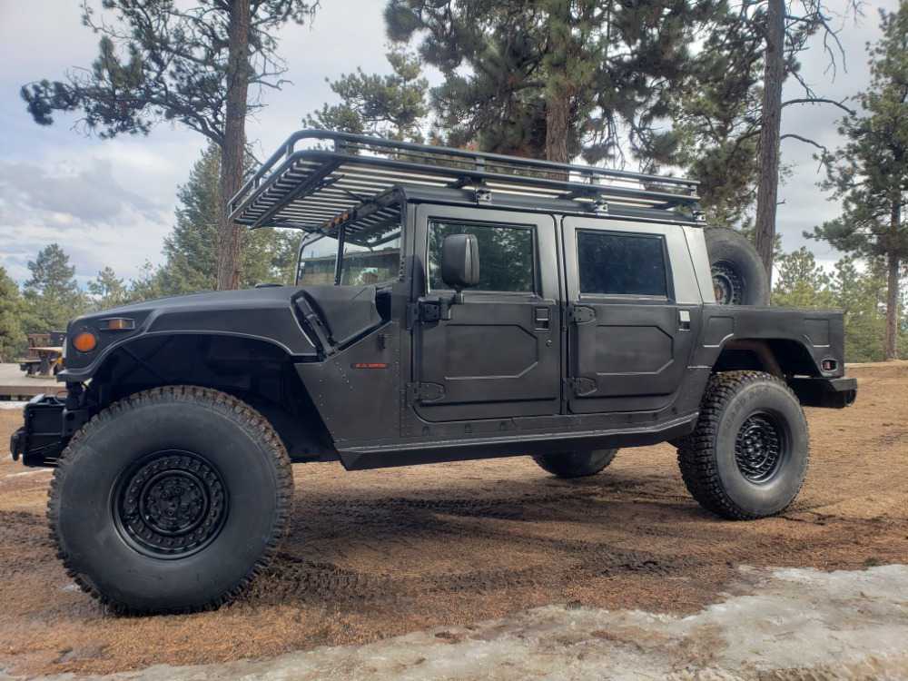 HUMMER H1