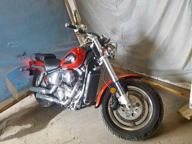Suzuki VZ800