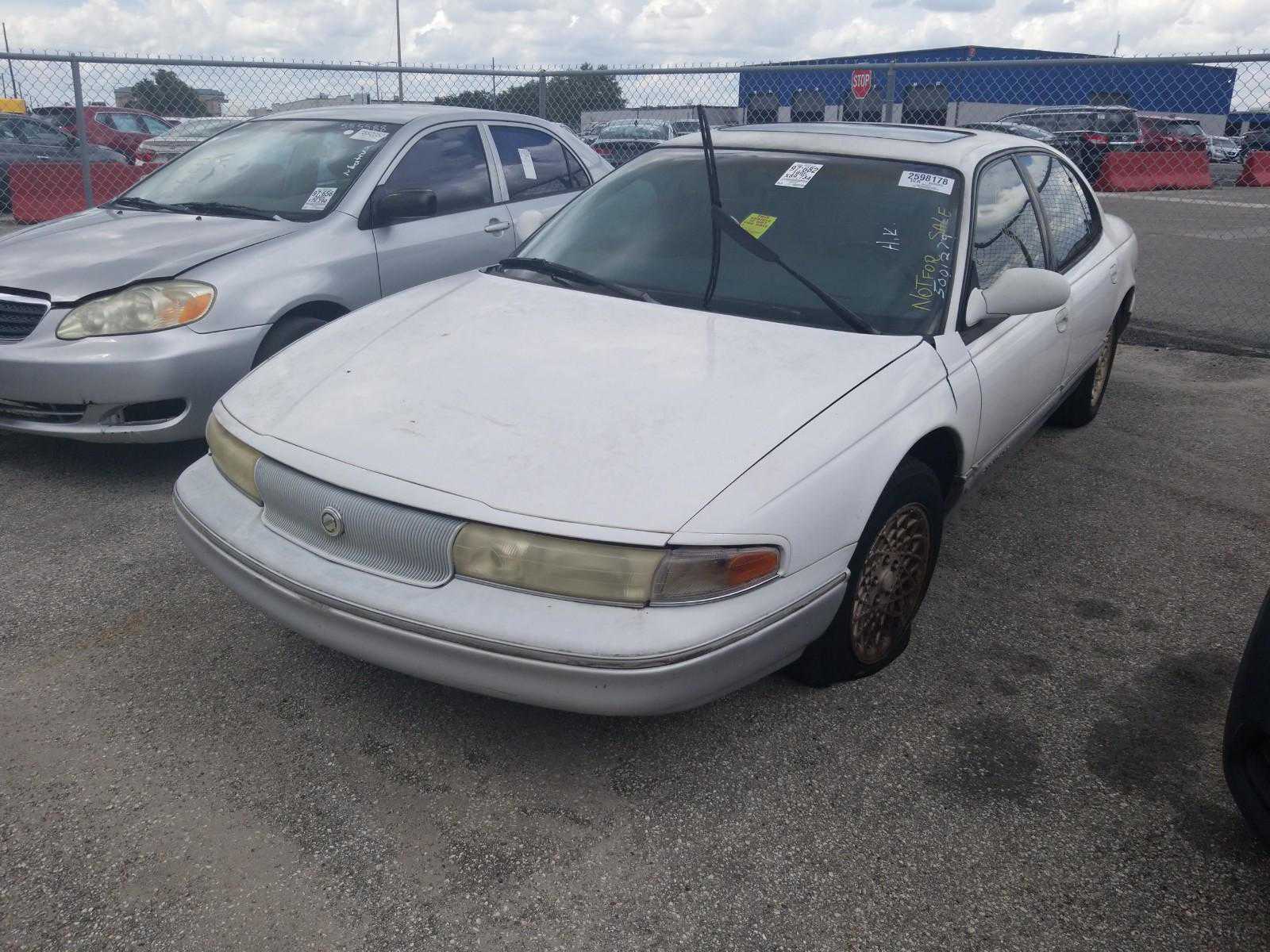 Chrysler LHS