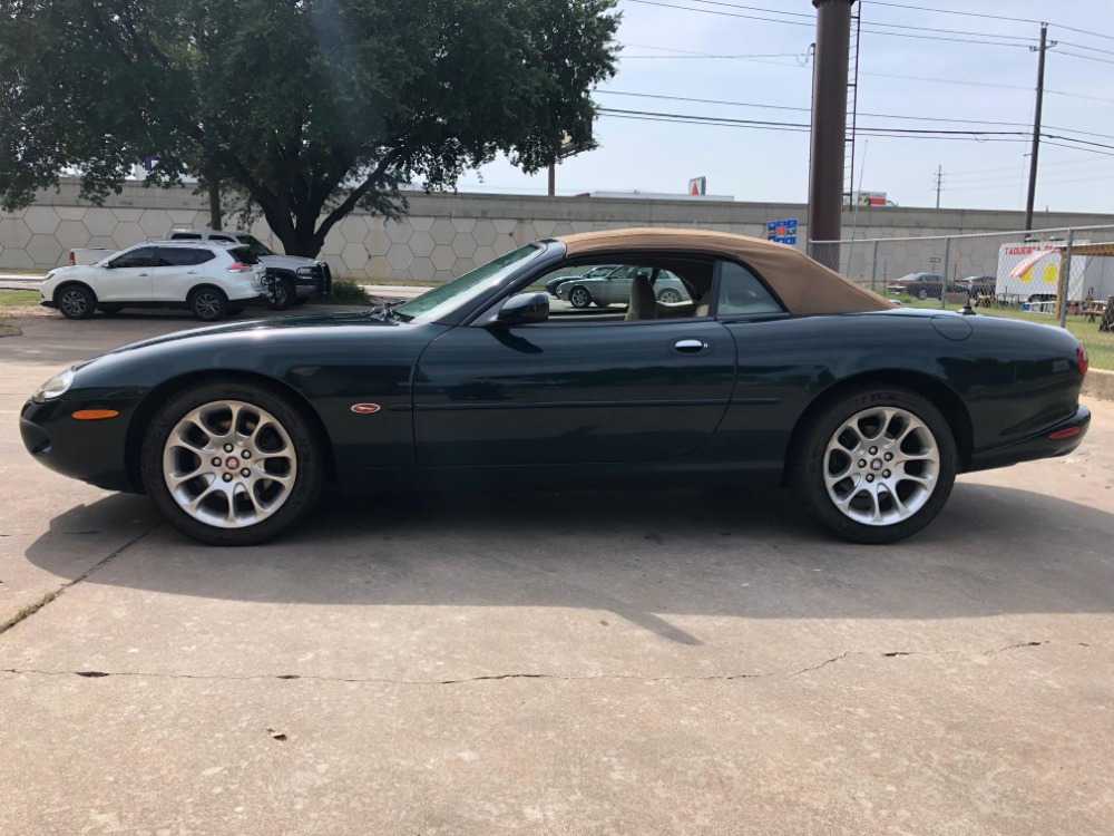 Jaguar XKR