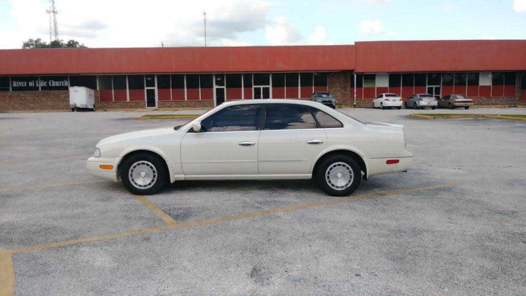Infiniti Q45