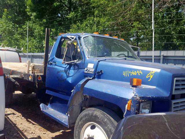 Ford F-700