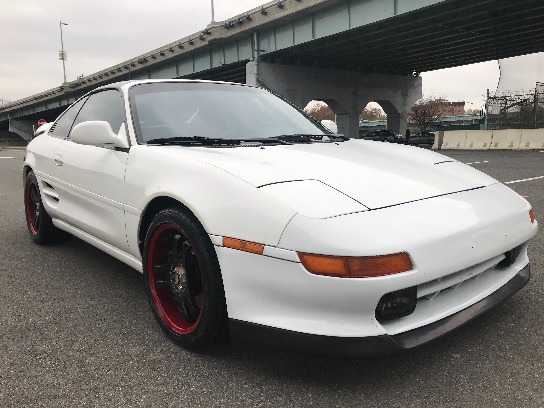 Toyota MR2
