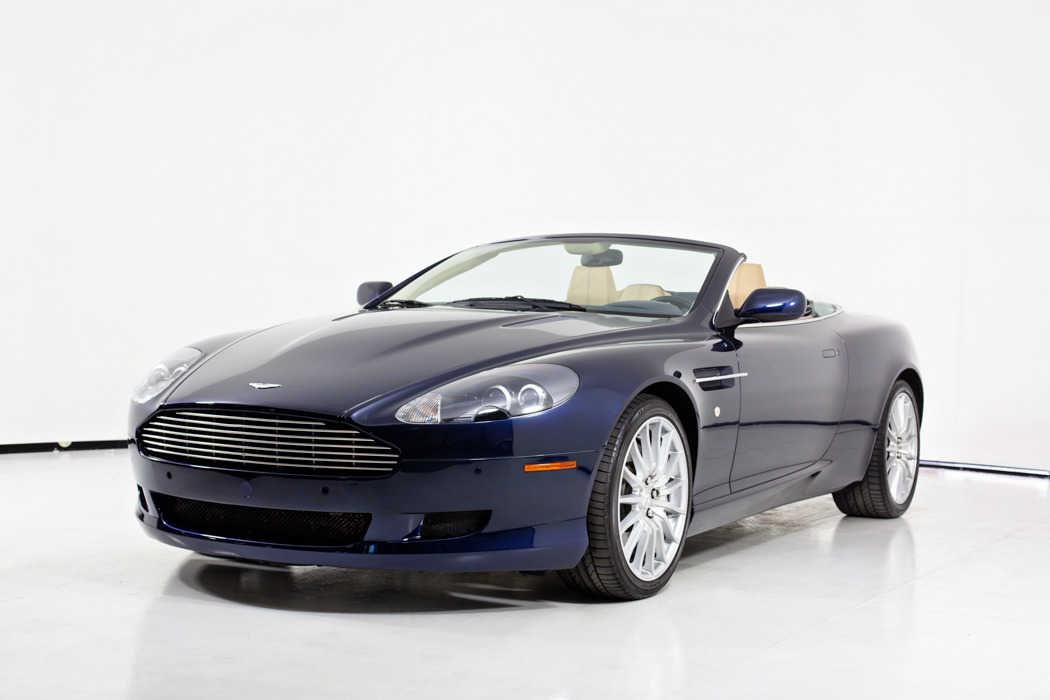 Aston Martin DB9