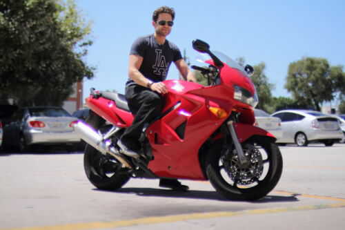 Honda VFR800Fi (INTERCEPTOR)