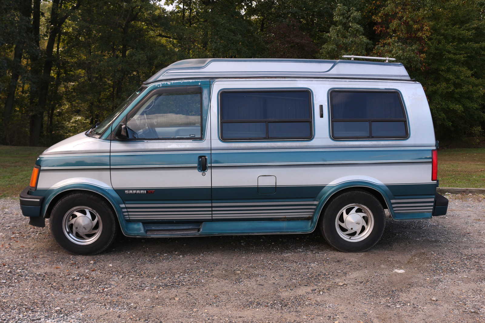 GMC Safari