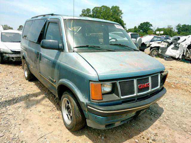 GMC Safari