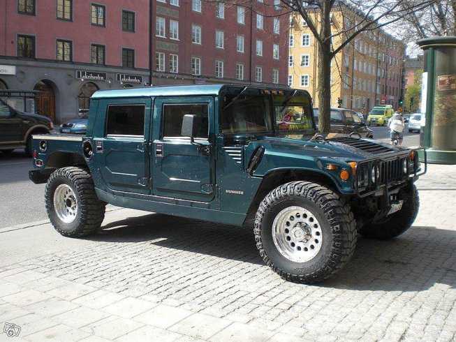 HUMMER