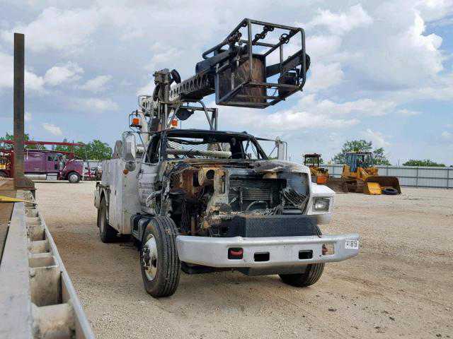 Ford F-700