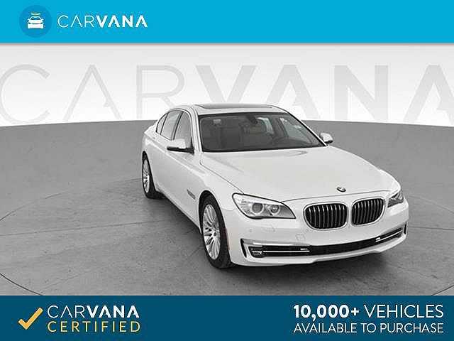BMW 740i