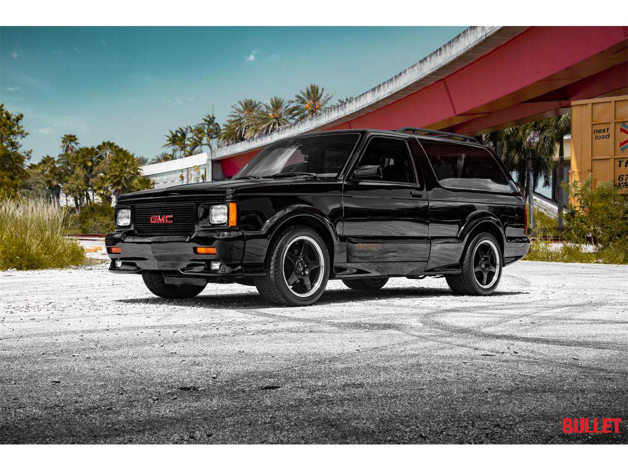 GMC Typhoon