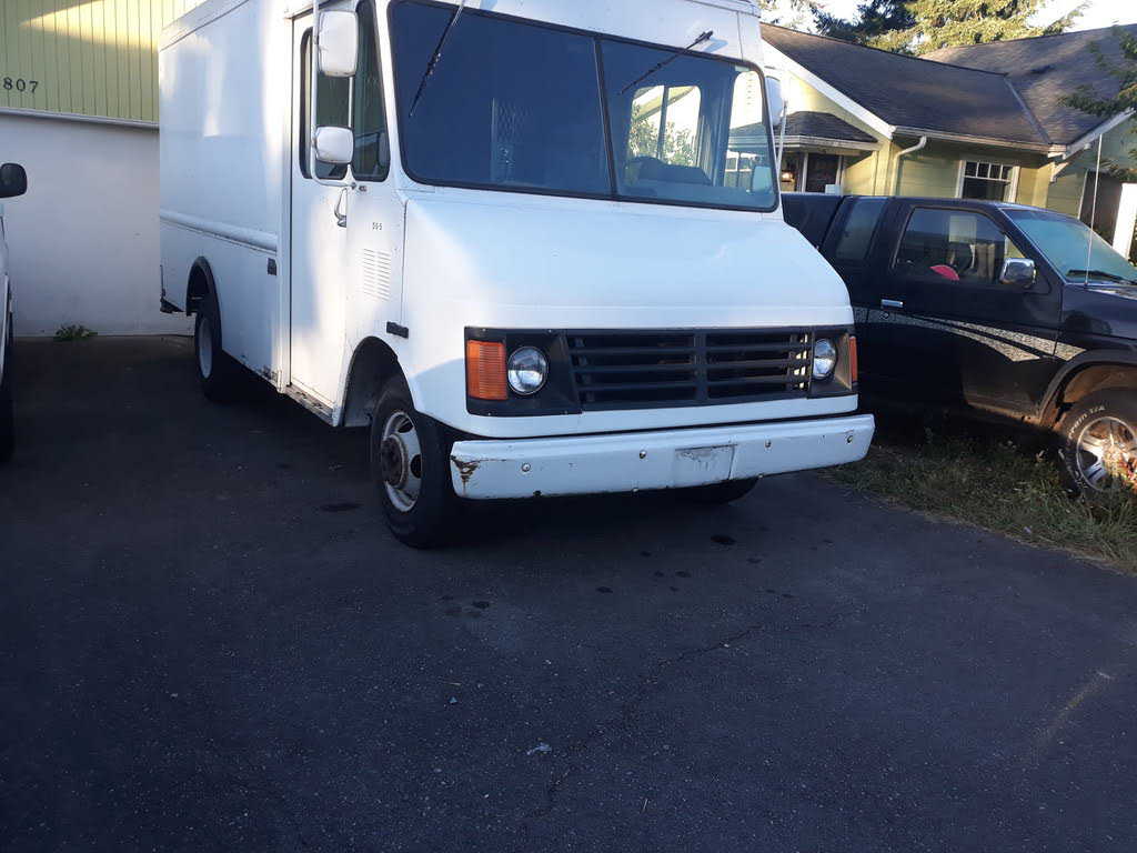 GMC P Truck Forward