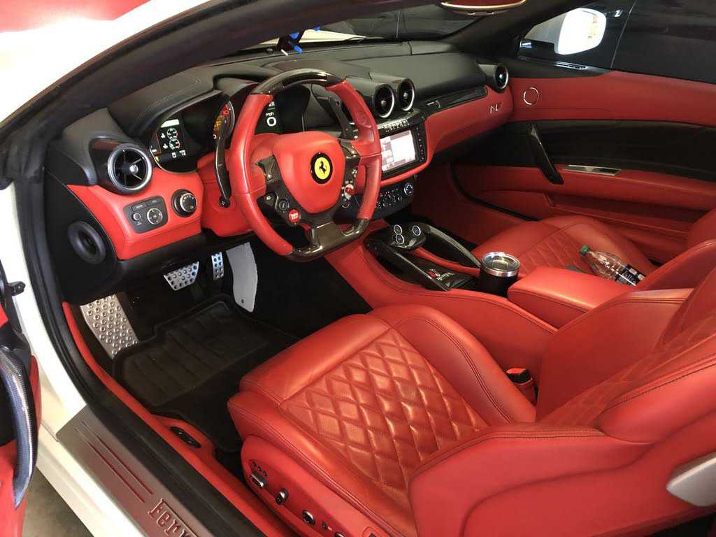 Ferrari FF