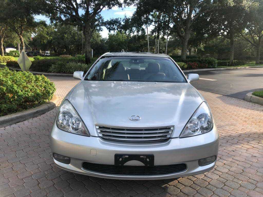 2004 Lexus ES