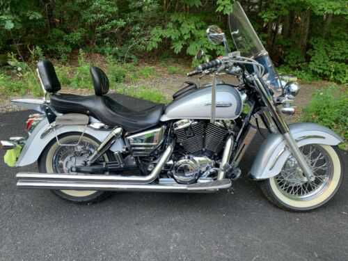 Honda VT1100C3 (SHADOW AERO)