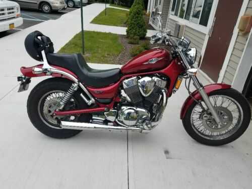 Suzuki VS1400