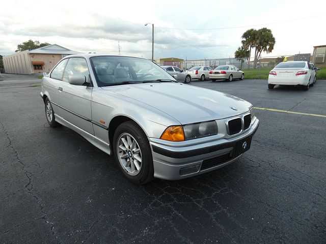 BMW 328iS