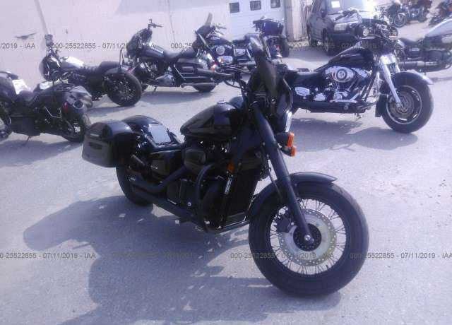 Honda VT750 (Shadow Phantom)