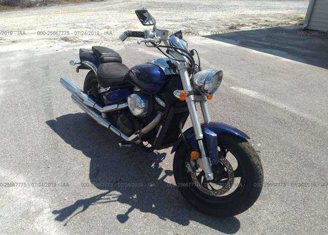 Suzuki VZ800