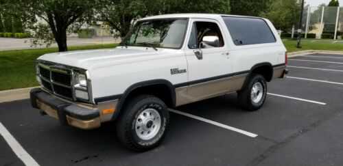 Dodge Ramcharger