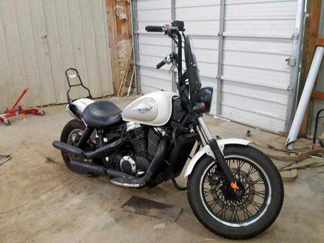 Honda VT1100C2 (SHADOW ACE)