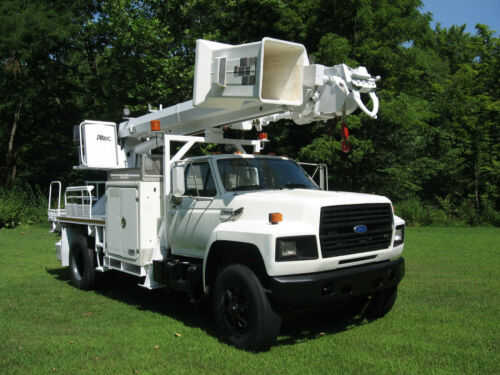 Ford F-800