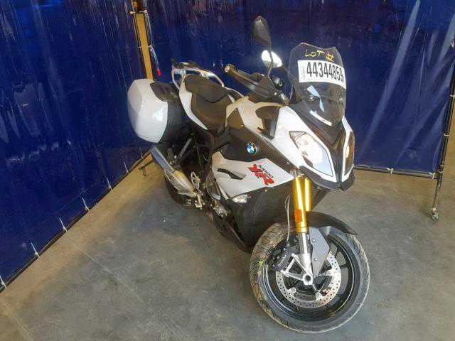 BMW S 1000 XR