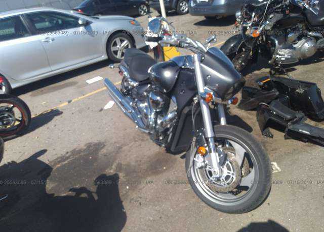 Suzuki VZ1500L