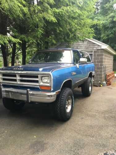 Dodge Ramcharger
