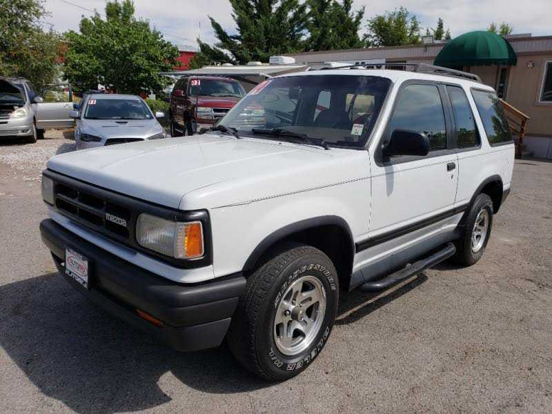 Mazda Navajo