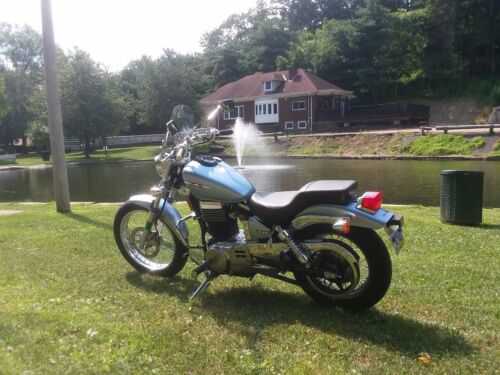 Suzuki LS650