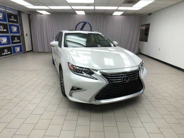 2016 Lexus ES