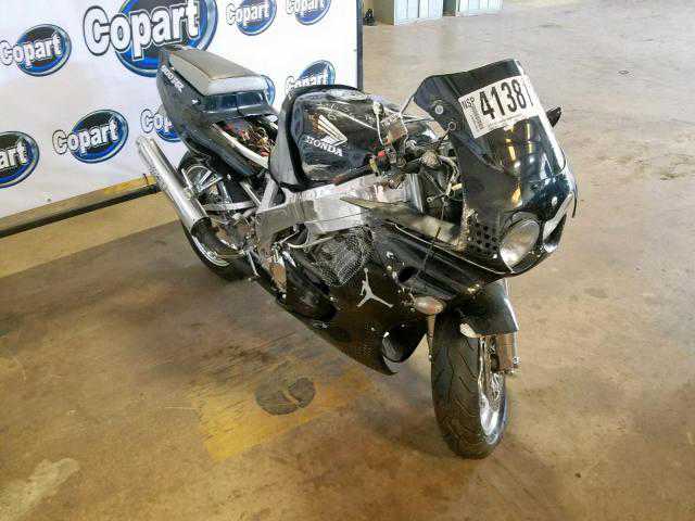 Honda CBR900