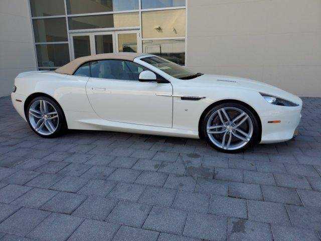Aston Martin DB9