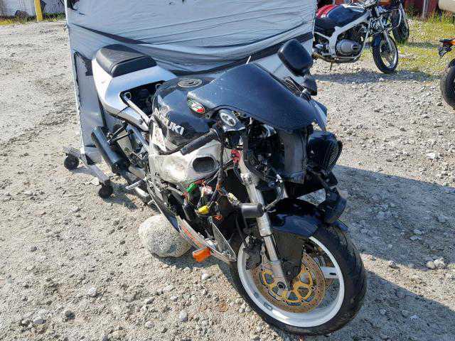 Suzuki GSX-R750