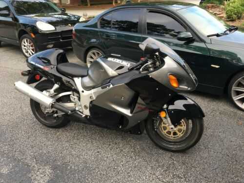 Suzuki GSX1300R