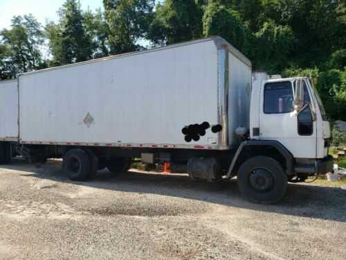 Ford CF7000