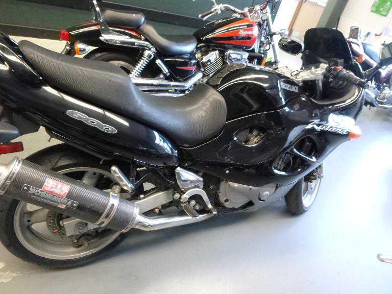 Suzuki GSX600F