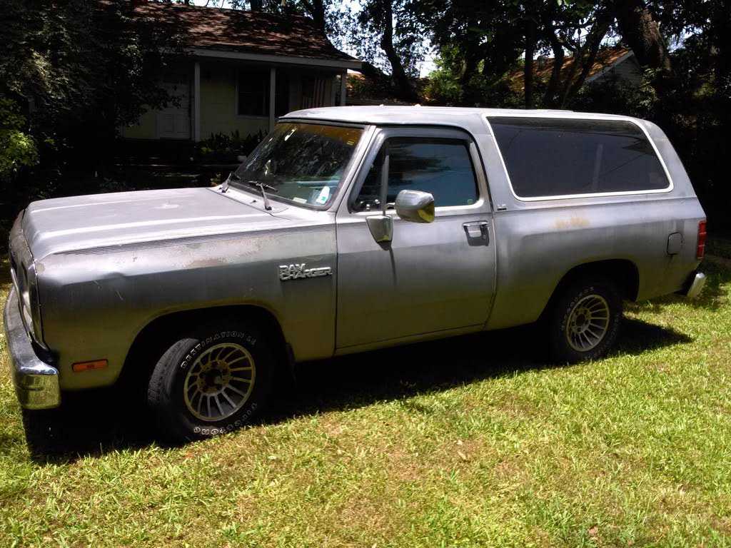 Dodge Ramcharger