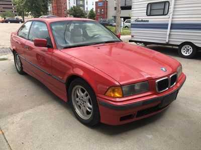 BMW 323is
