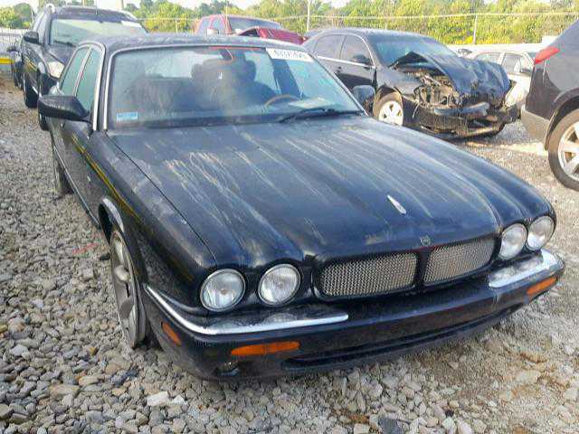 Jaguar XJR