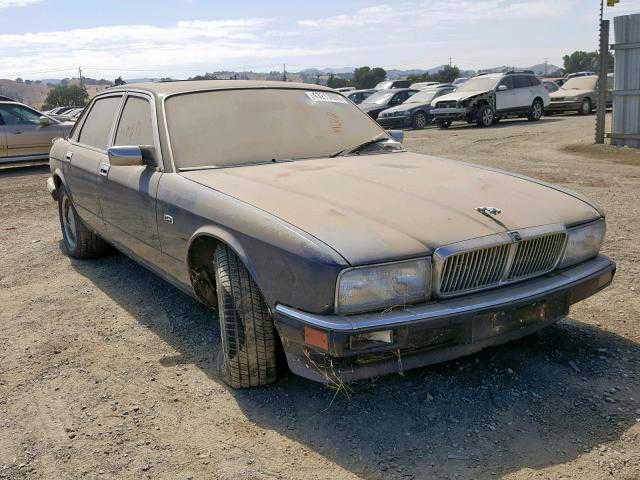 Jaguar XJ6