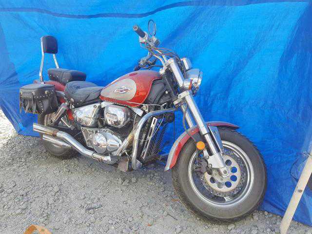 Suzuki VZ800
