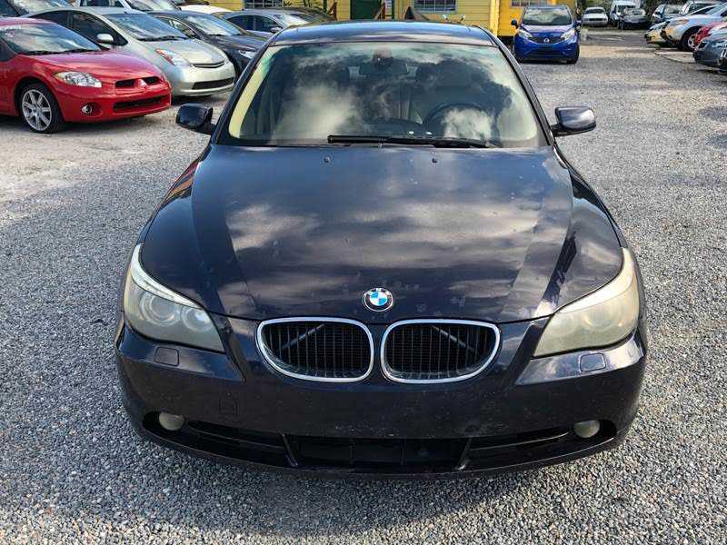2004 BMW 525i