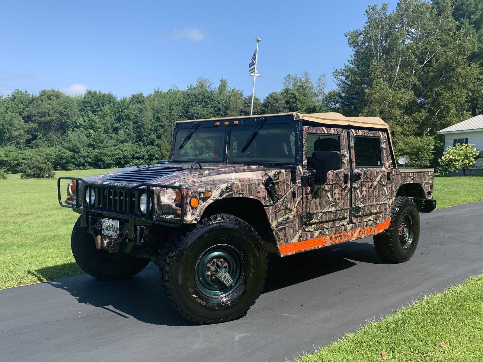 HUMMER