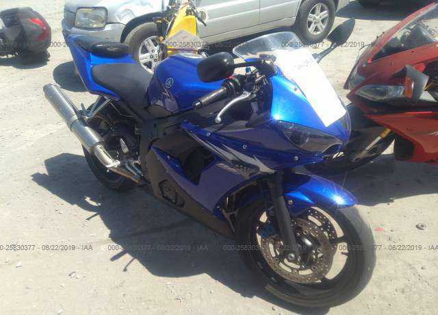 YAMAHA