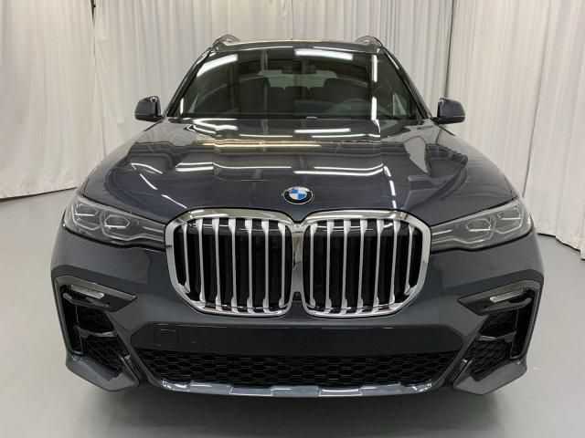 2020 BMW X7